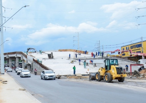 Tráfego de veículos na Max Teixeira será alterado no fim de semana