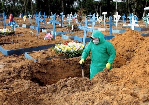 Amazonas registra 13 mortes e 928 casos de Covid, afirma FVS