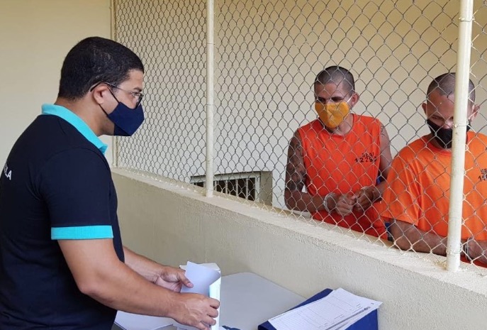 Detentos do presídio no Amazonas fazem vestibular para cursos EAD