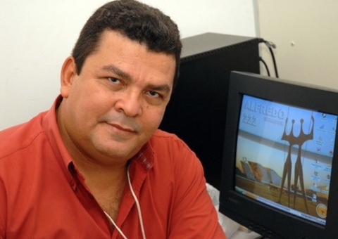 Subsecretário de turismo Chico Cardoso é encontrado desmaiado em casa no AM