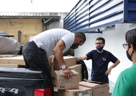 Cetam equipa laboratórios de informática no Amazonas