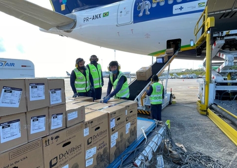 Amazonas recebe 200 concentradores de oxigênio doados por Pernambuco