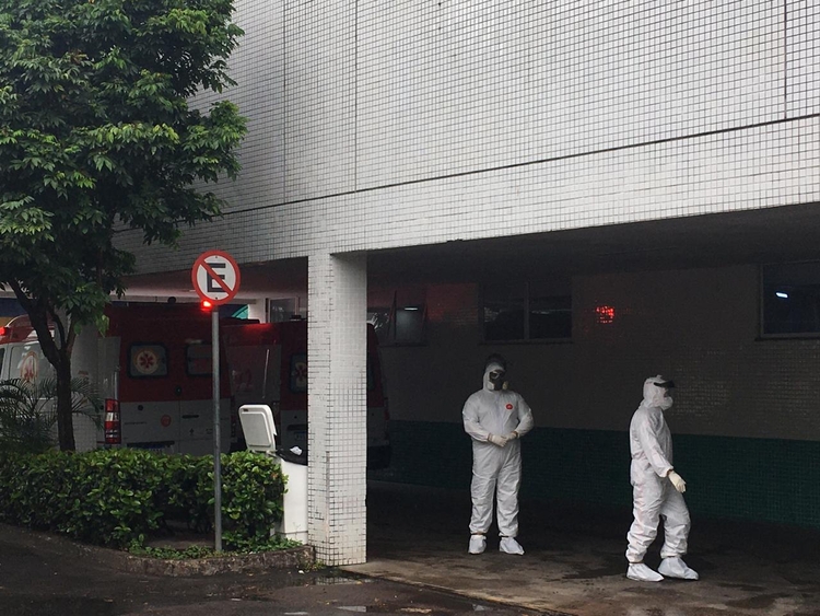 Amazonas tem mais de mil novos casos e ultrapassa 179 mil casos de covid-19