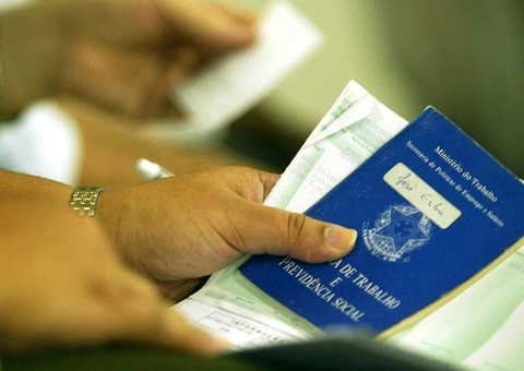 Sine AM divulga 178 vagas de emprego em diversas áreas para segunda-feira