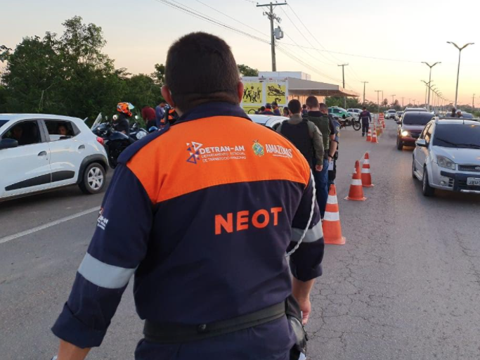 Mulher é presa por chamar servidores do Detran de vagabundos