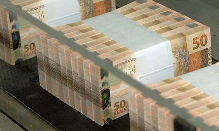 Empresa de energia faz acordo e recolhe R$ 3,6 milhões de encargos