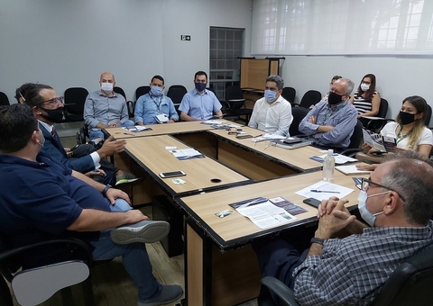 Fabricante de telhas fotovoltaicas vai se instalar em Manaus