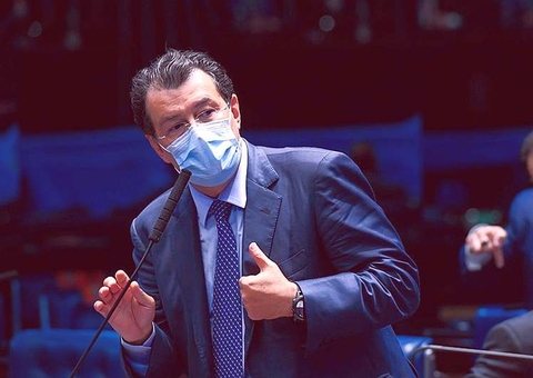 Senador do Amazonas, Eduardo Braga é reconduzido a líder do MDB