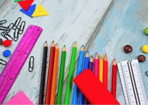 Decreto lista quais materiais as escolas podem solicitar para o ano letivo