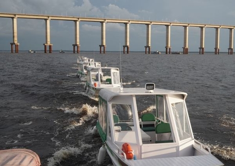 'Ambulanchas' vão auxiliar serviços de saúde no interior do Amazonas 