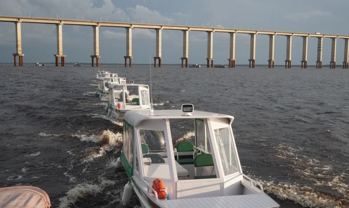 'Ambulanchas' vão auxiliar serviços de saúde no interior do Amazonas 