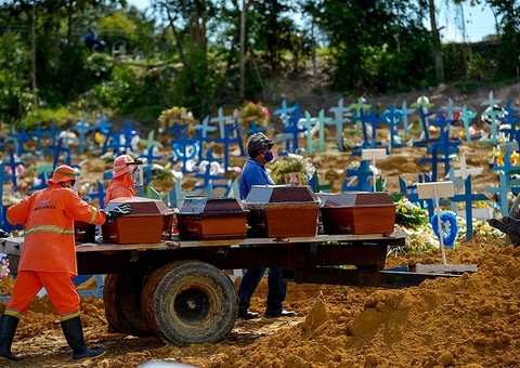 Covid: 117 pessoas morreram no Amazonas em apenas 24 horas