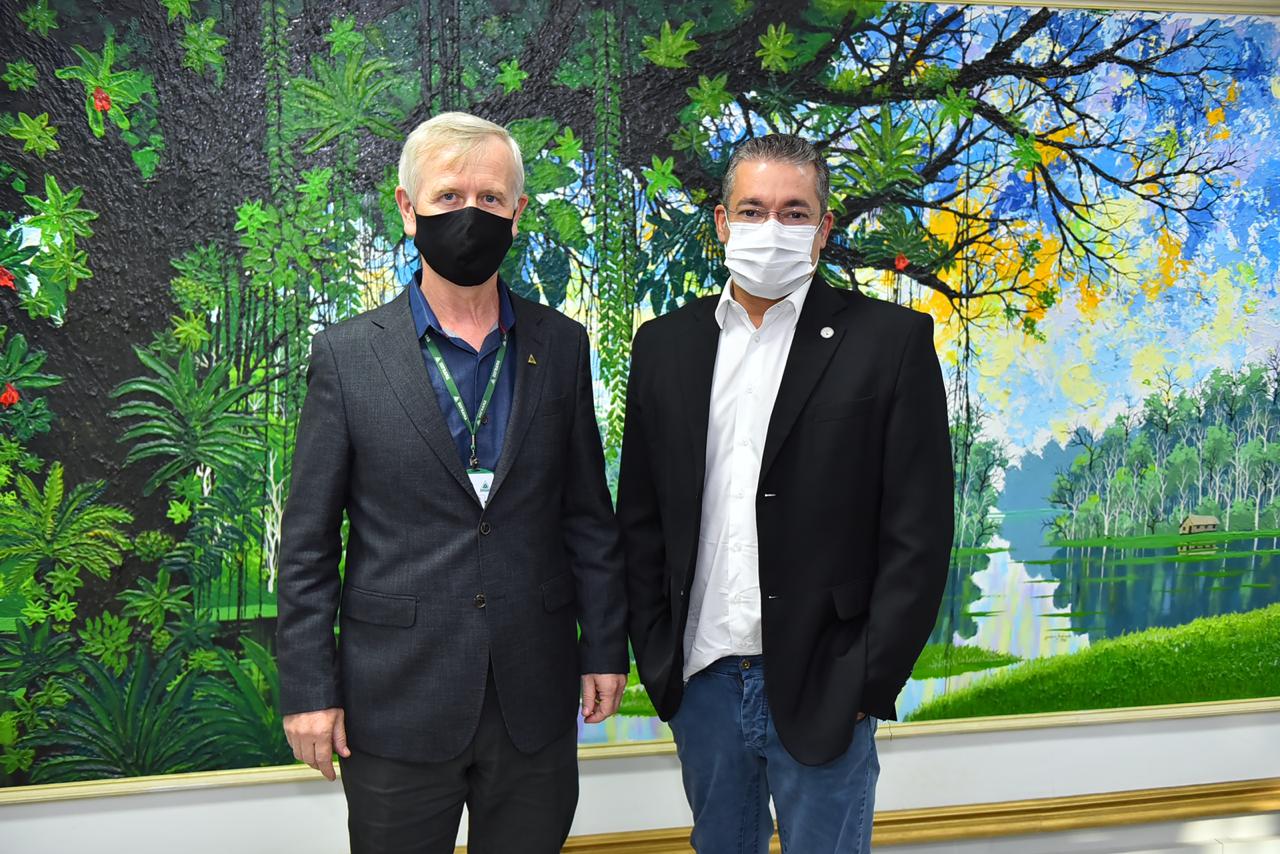 Josué e Polsin debatem na Suframa pautas para avançar economia do Amazonas