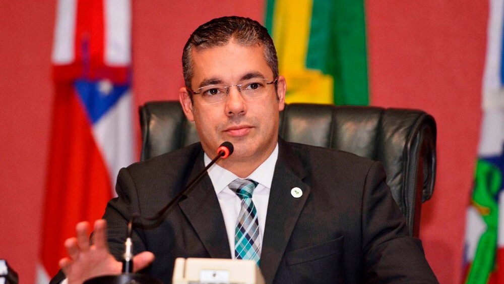 Deputados definem como dia histórico eleição de Josué Neto no TCE