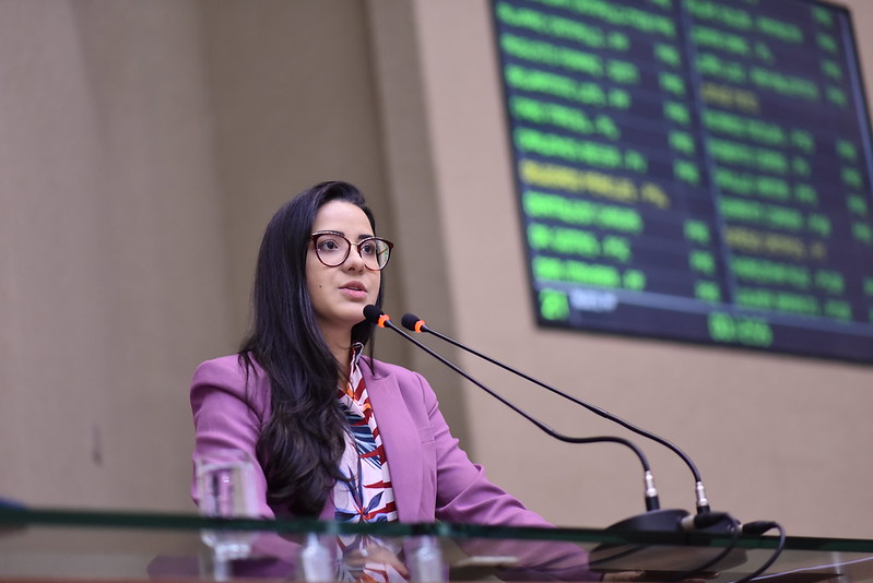 Deputada propõe criação de consórcio público para Amazonas comprar vacinas