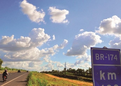 Adolescente e outras 3 pessoas ficam feridas em acidente na BR 174