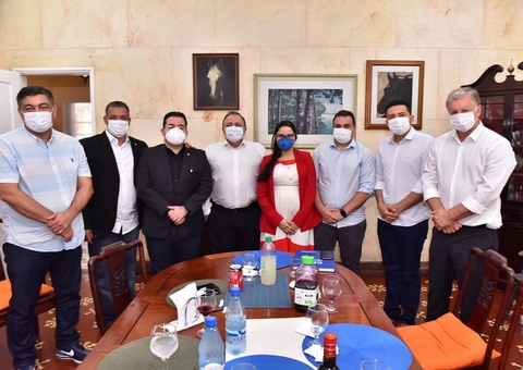 Pazuello e deputados se reúnem para traçar estratégias na saúde do Amazonas