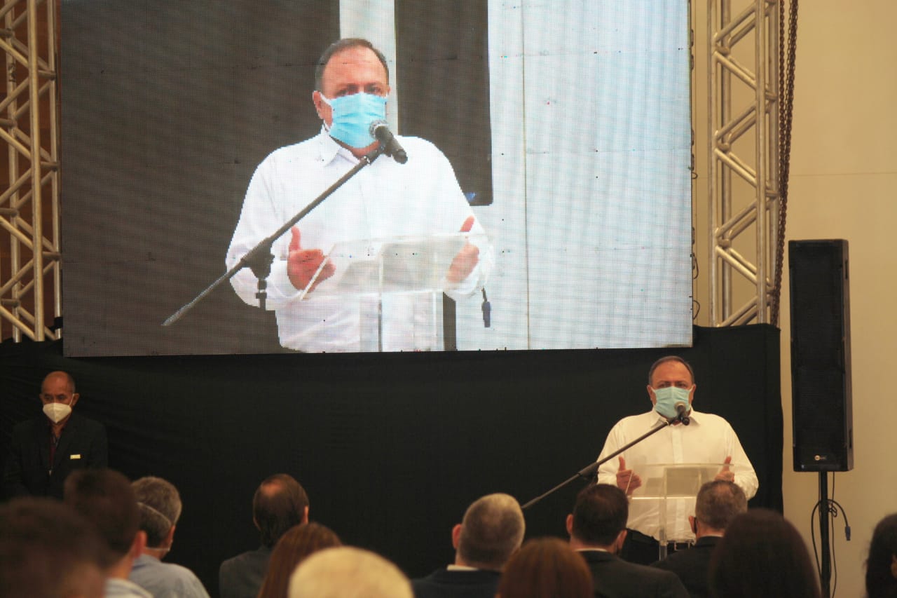 'Não há mais leitos de UTI', diz Pazuello sobre rede hospitalar em Manaus