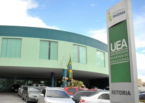 UEA realiza colação de grau antecipada de alunos dos cursos da saúde