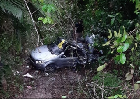 Grave acidente deixa cinco feridos na BR-174