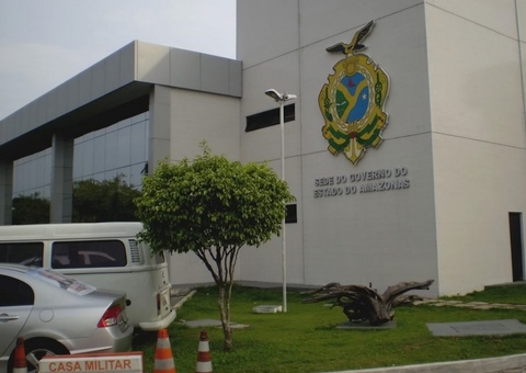 Manifestantes fazem carreata pedindo impeachment de Wilson Lima