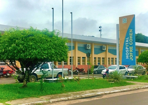 Justiça determina remoção de pacientes com Covid-19 para Manaus