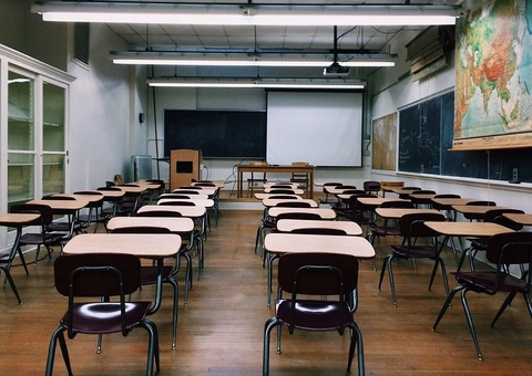 PL prevê proibição do aumento de mensalidades em instituições de ensino