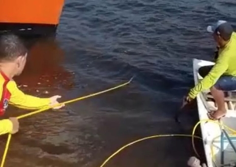 Corpo de idoso é encontrado próximo de praia no Amazonas após cair de barco