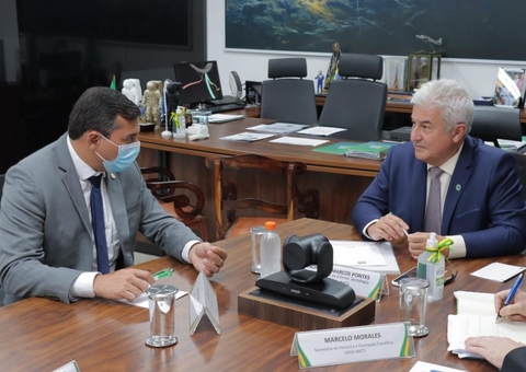 Wilson Lima discute ampliação de acesso à internet no Amazonas 