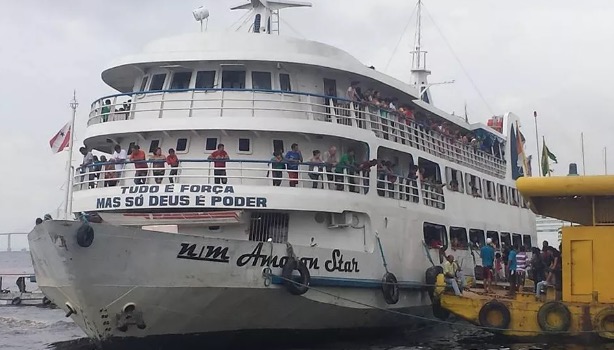 Após áudio misterioso para esposa, homem desaparece de barco no Amazonas