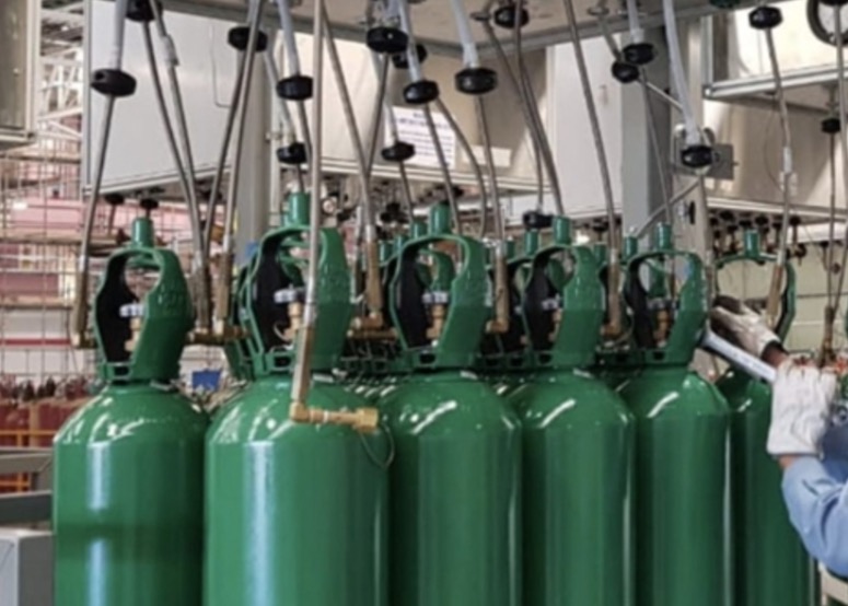 Anvisa autoriza empresa a produzir e distribuir oxigênio com o percentual menor de pureza para Manaus