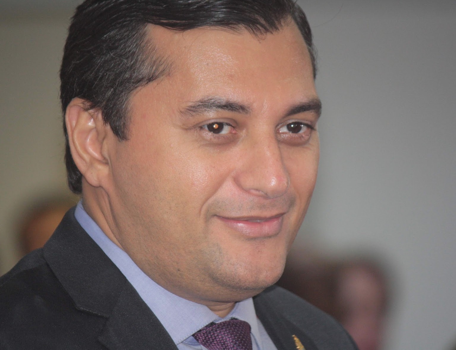 Aluguel de jato para governo do Amazonas custa R$ 25 mil por dia