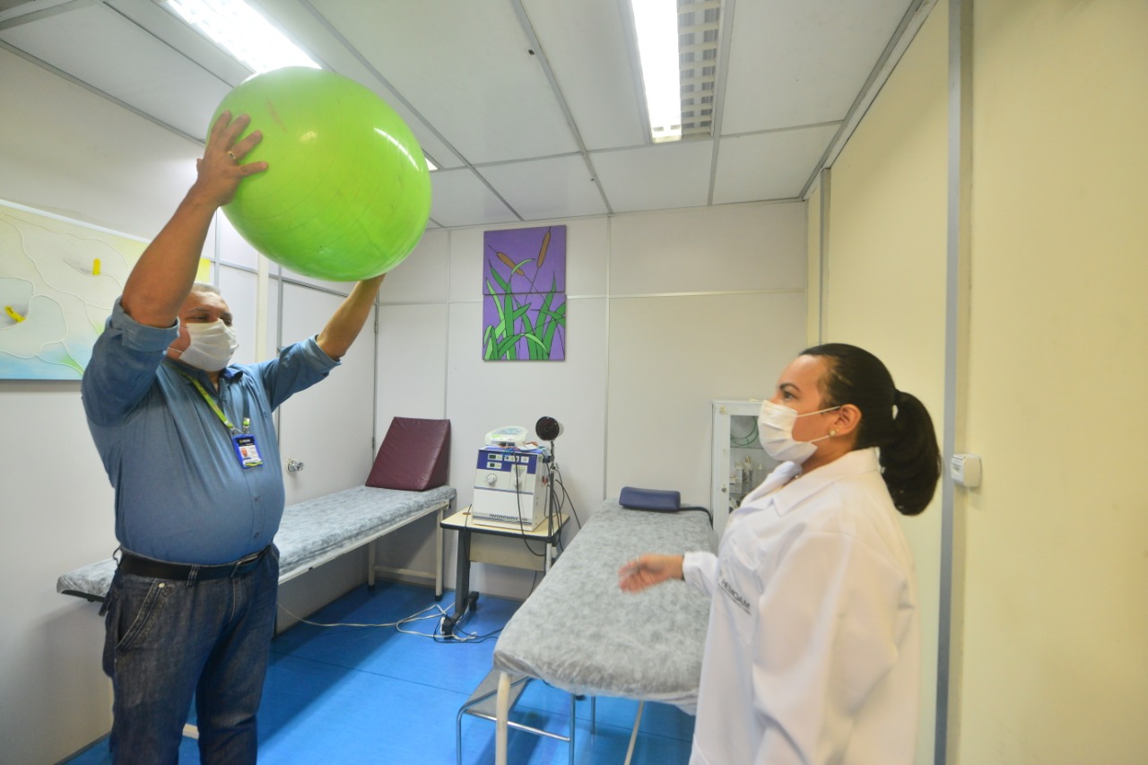 Órgãos de saúde do Amazonas oferecem serviço de fisioterapia pulmonar