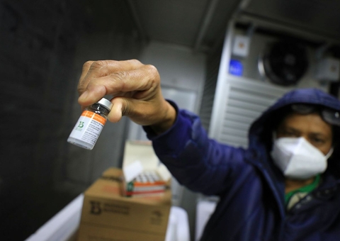 Idosos de 70 a 74 anos serão vacinados contra Covid-19 no Amazonas