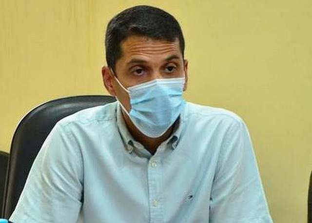 No Amazonas, covid-19 leva prefeito a suspender eventos do réveillon