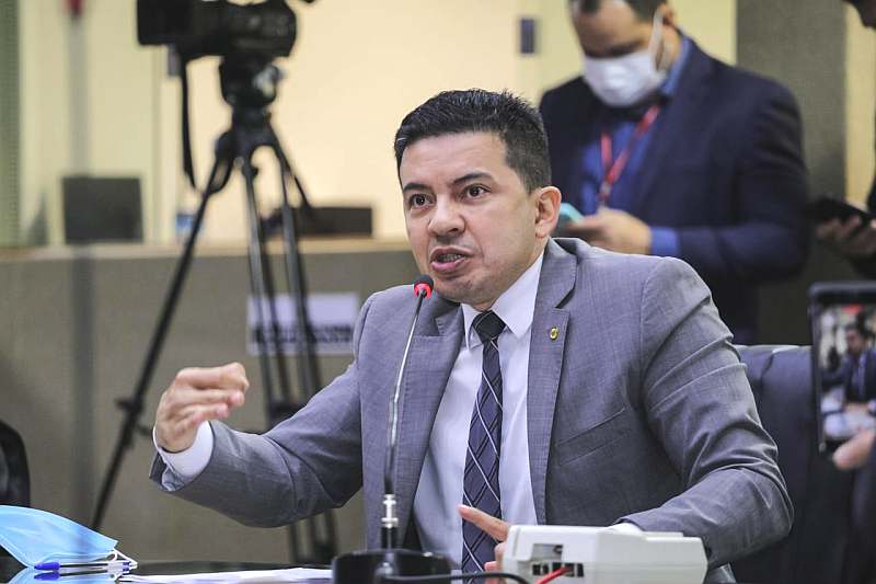 Deputado vê planejamento e melhora na crise de covid-19 no Amazonas