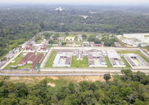 Presídios de Manaus passam por revistas nesta terça