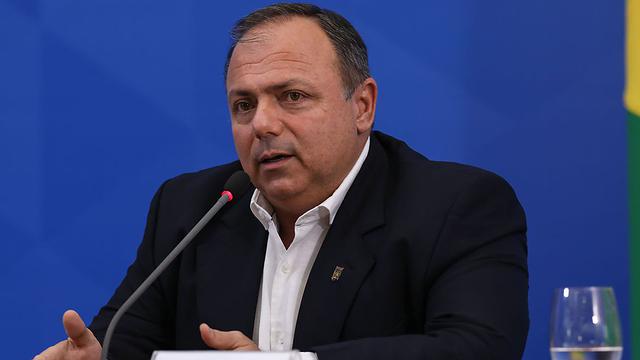 Pazuello vira alvo de novo inquérito por improbidade em colapso em Manaus 