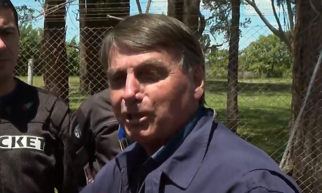 'Não é obrigação nossa antecipar problemas', diz Bolsonaro sobre Manaus