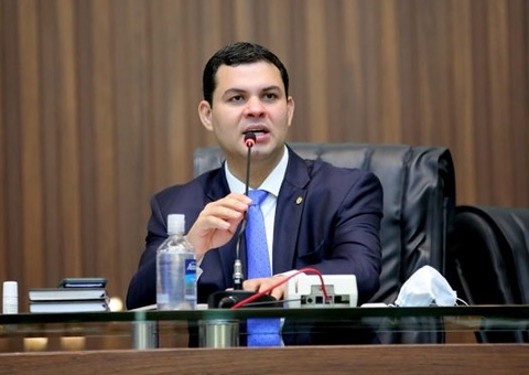 Deputados aprovam PL que garante isenção de multa por fidelidade 