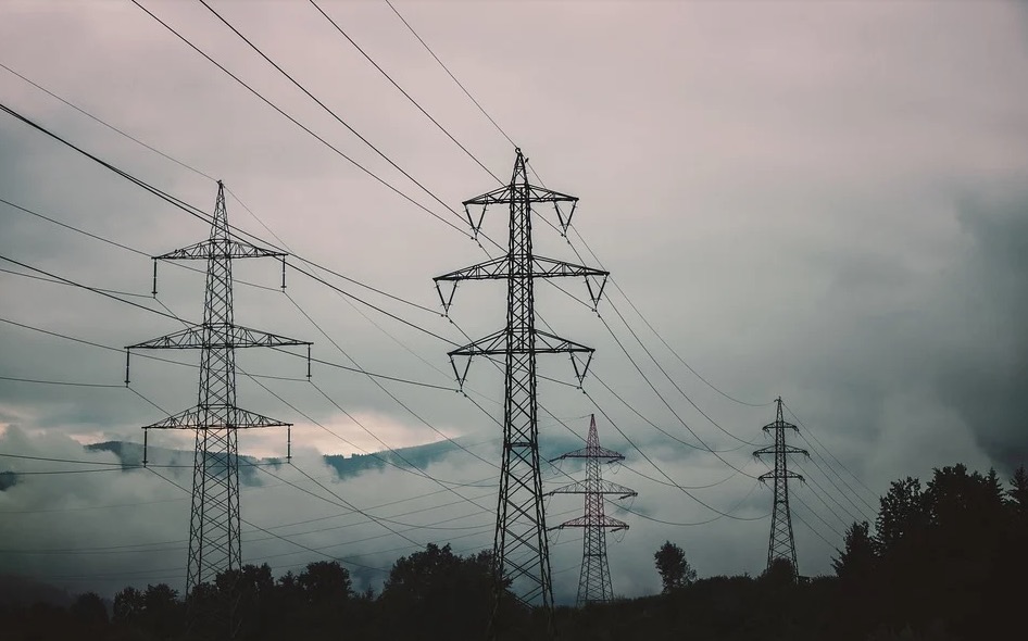 DPE pede urgência na análise de ação contra aumento de energia 