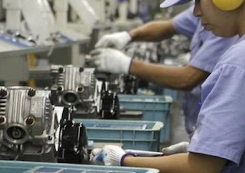 Com avanço da Covid, governador do Amazonas avalia fechar fábricas 