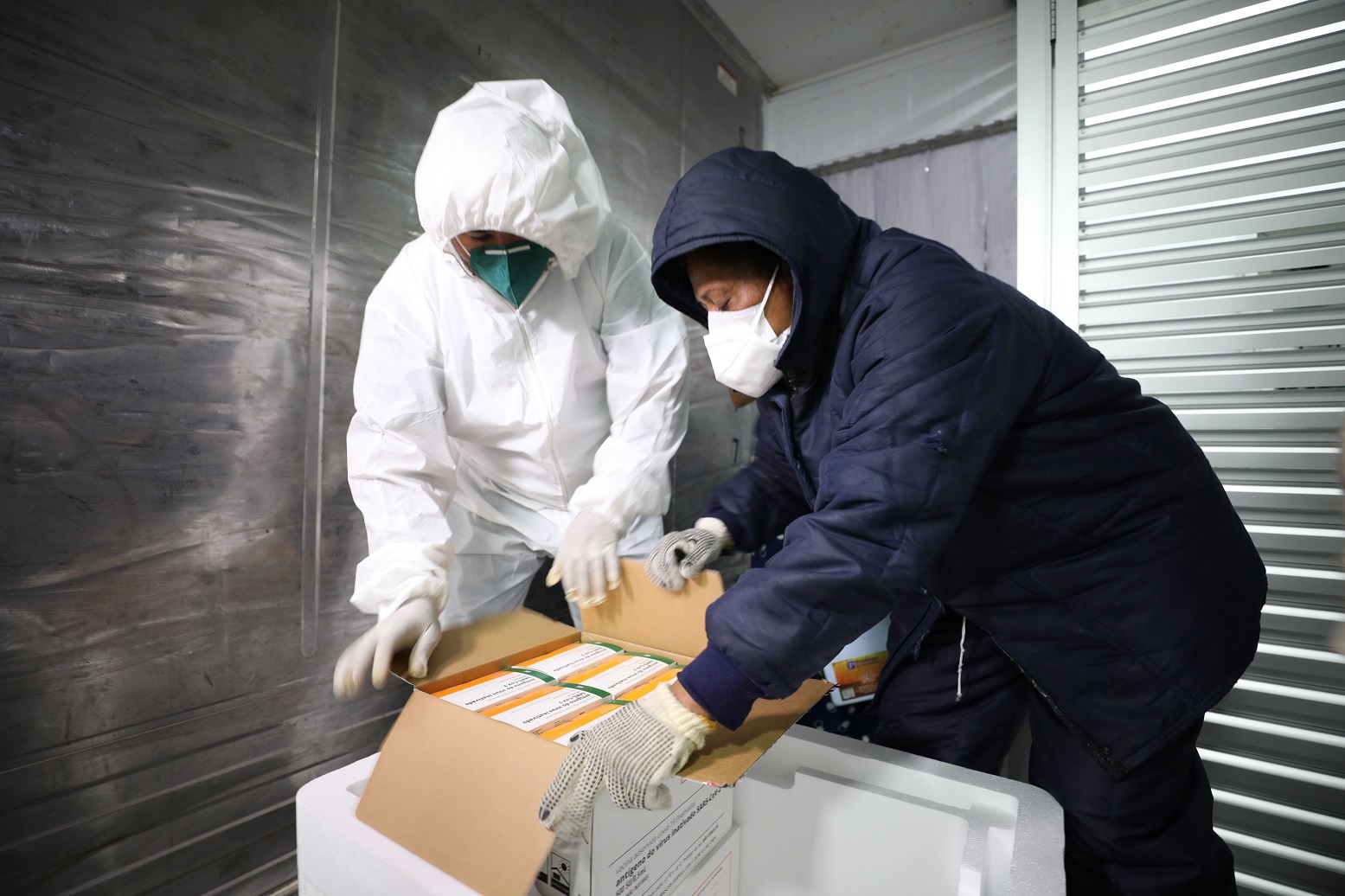 Municípios do Amazonas recebem vacina contra Covid-19 nesta terça