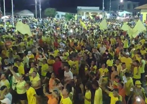 Aglomerados, eleitores comemoram reeleição no interior do Amazonas 