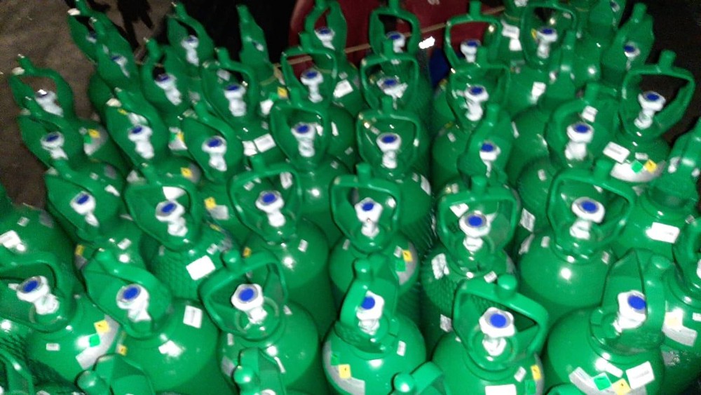 Governador do Amazonas confirma que não falou sobre oxigênio com Pazuello