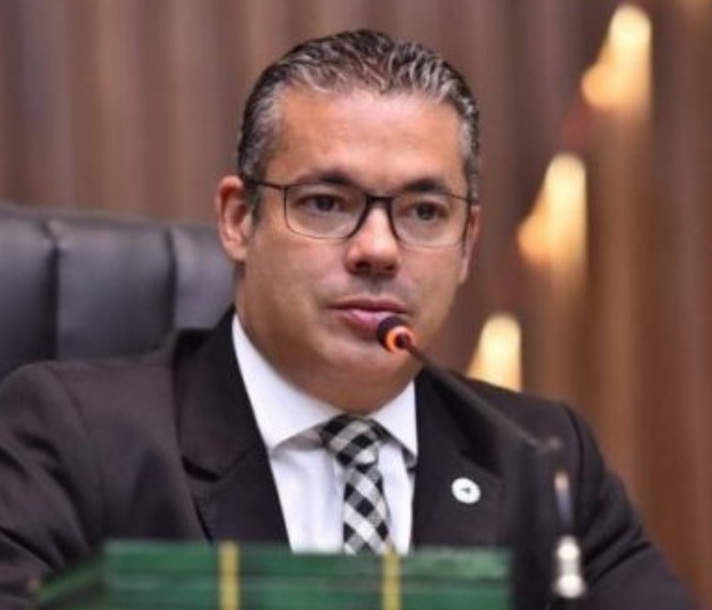 Josué Neto é eleito Conselheiro do TCE 