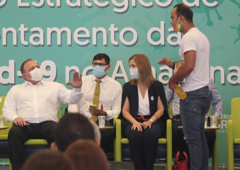 Funcionário do Samu protesta em evento com Pazuello e relata perseguição