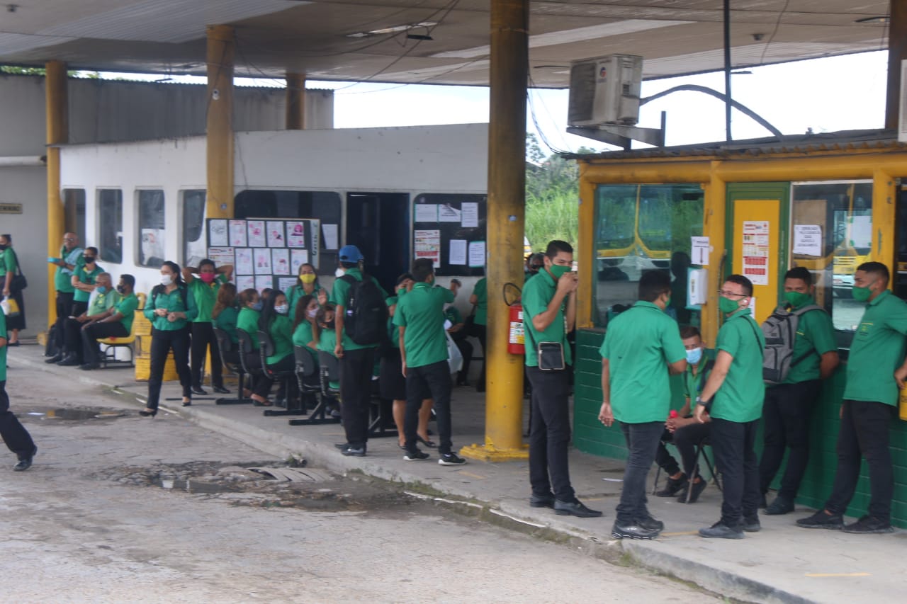 Manaus tem 75% da frota de ônibus paralisada por tempo indeterminado