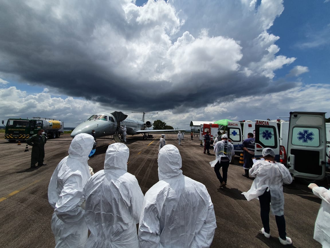 Mais de 400 pacientes do Amazonas já foram transferidos a outros estados