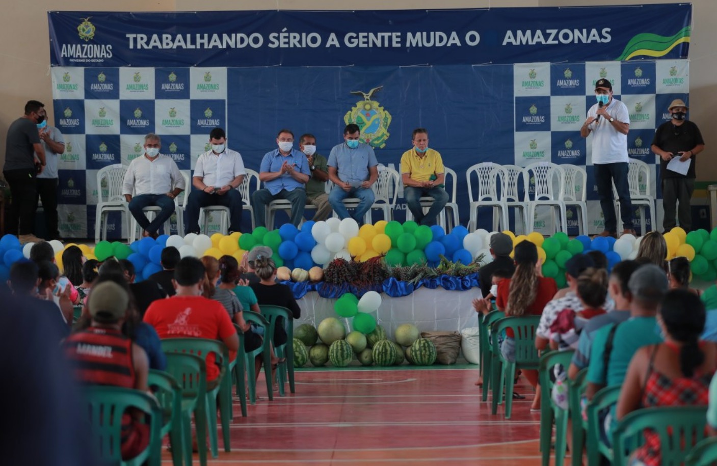 Wilson Lima entrega fomento de mais de R$ 230 mil no interior do Amazonas